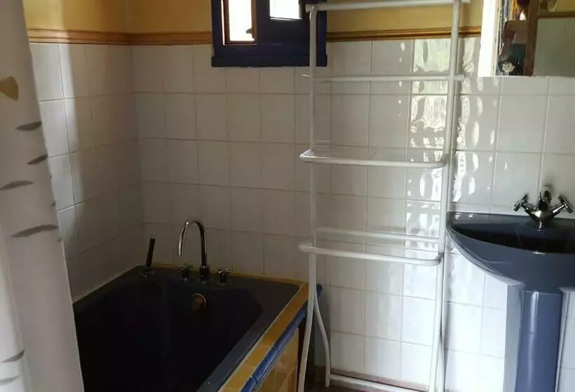 Aamiaismajoitus (B&B) L Oliveraie En Provence