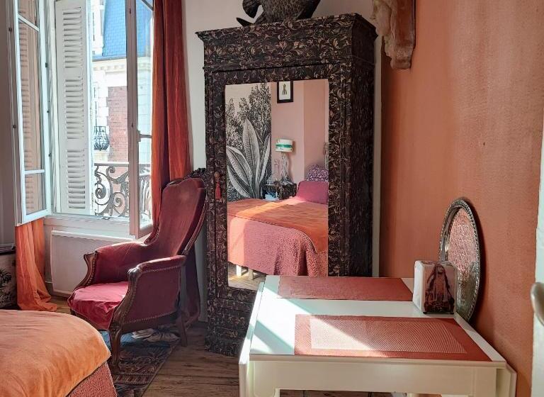 تختخواب و صبحانه Melle Rose à Trouville