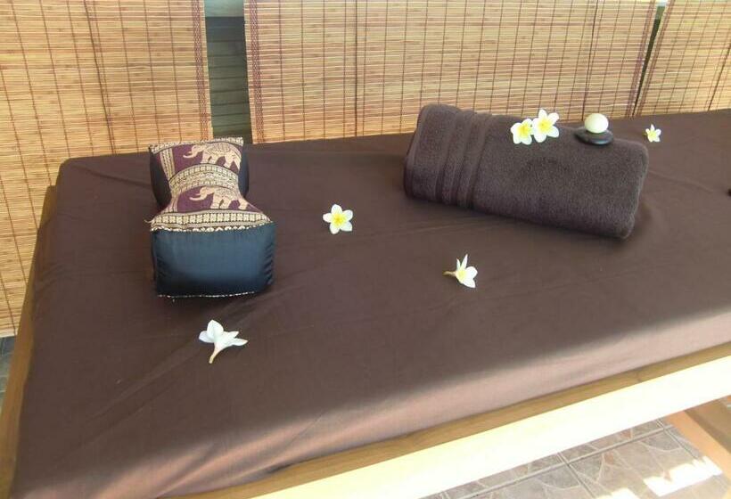 تختخواب و صبحانه Villa Ambralini