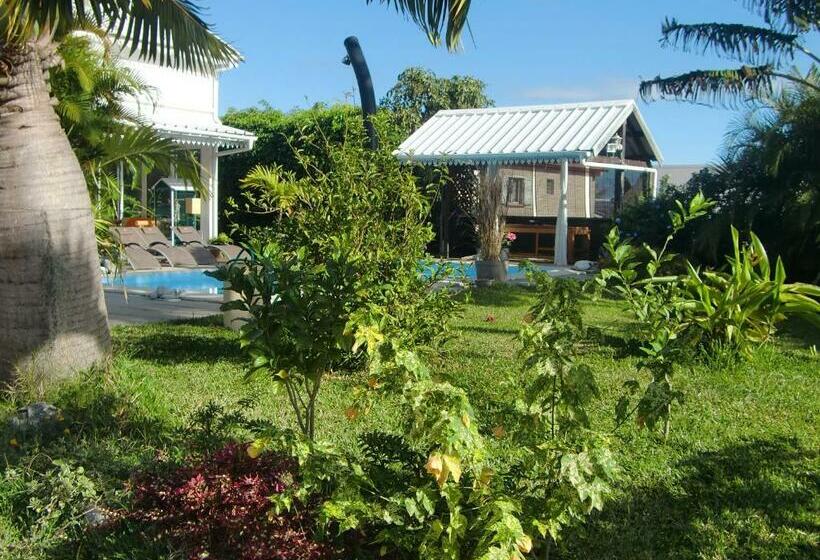 تختخواب و صبحانه Villa Ambralini