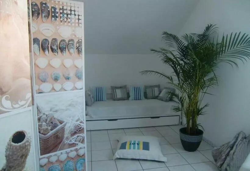 تختخواب و صبحانه Villa Ambralini