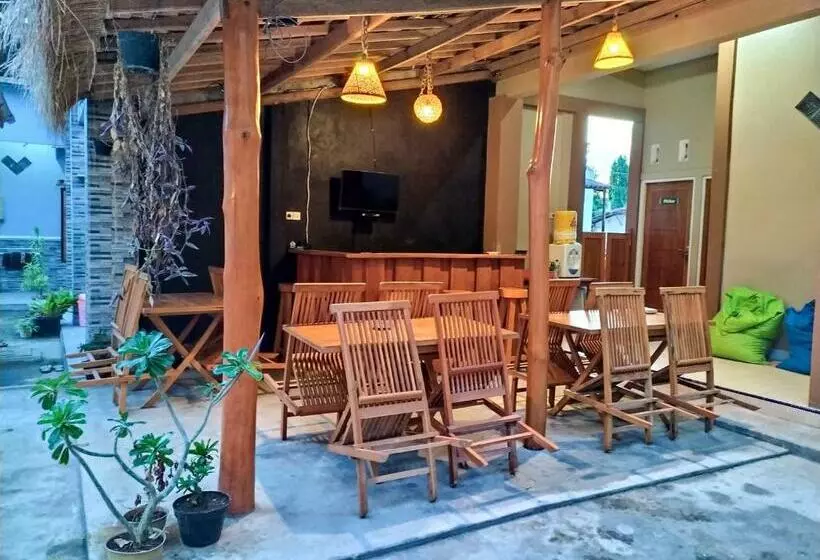 Pensão Asta Homestay