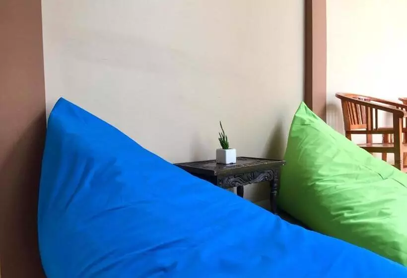 Pensão Asta Homestay
