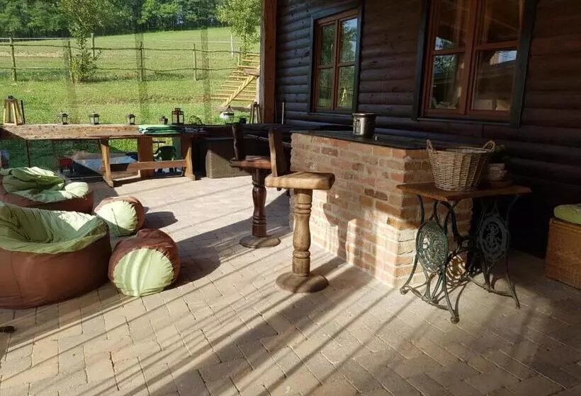 ペンション Bársonyberek Vendégház Bakony