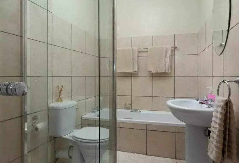 ペンション La La Dathel Guesthouse