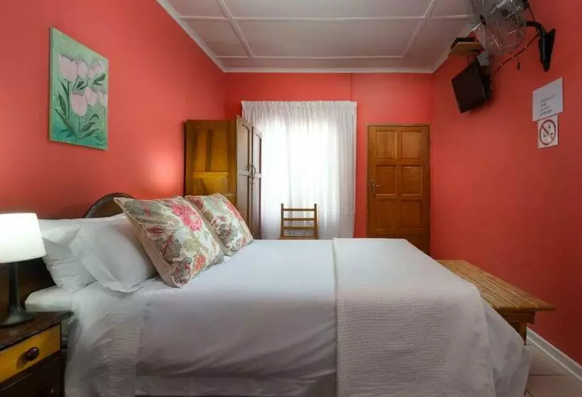 ペンション La La Dathel Guesthouse