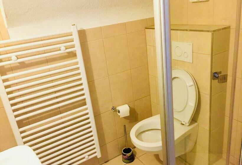 Pensão Gaststätte Lin Garden