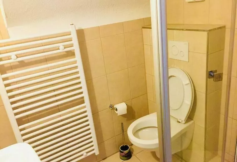 Majatalo Gaststätte Lin Garden