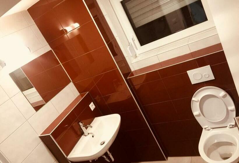 Pensão Gaststätte Lin Garden