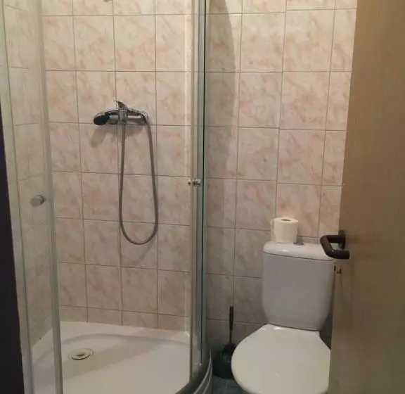 Majatalo Penzion T&t