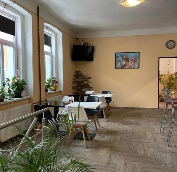 ペンション Penzion T&t