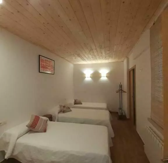 ベッドアンドブレックファースト Casa La Foradada