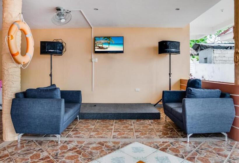 Bed & Breakfast Cawit Resort And Cafe