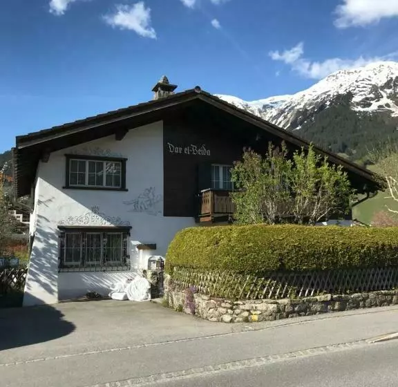 Aamiaismajoitus (B&B) Studio In Klosters