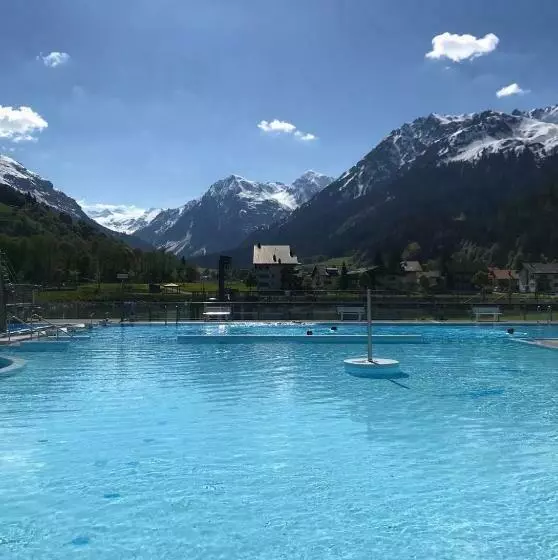 Aamiaismajoitus (B&B) Studio In Klosters