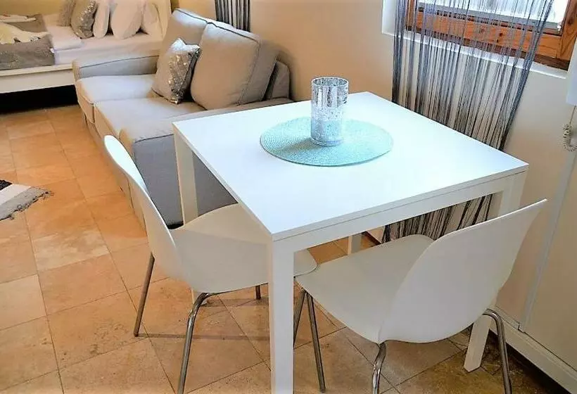 Downtown Apartments Deluxe