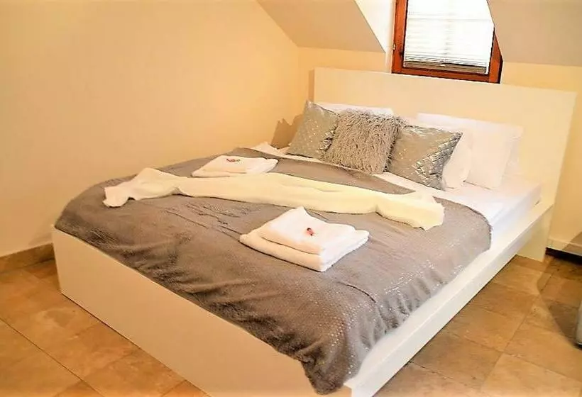Downtown Apartments Deluxe