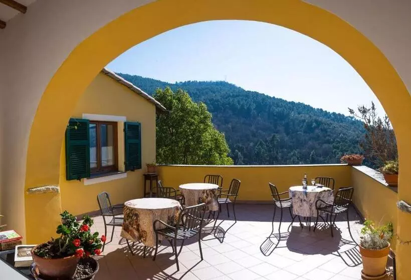 Hotelli Agriturismo A Cà Vegia
