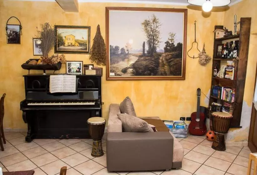 Hotelli Agriturismo A Cà Vegia