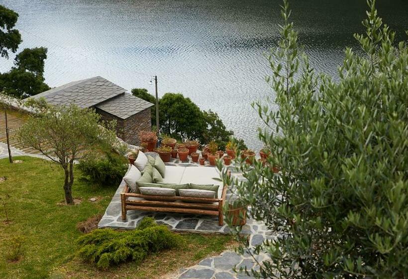 ホテル Dourwin   Riverside Suites   Adults Only