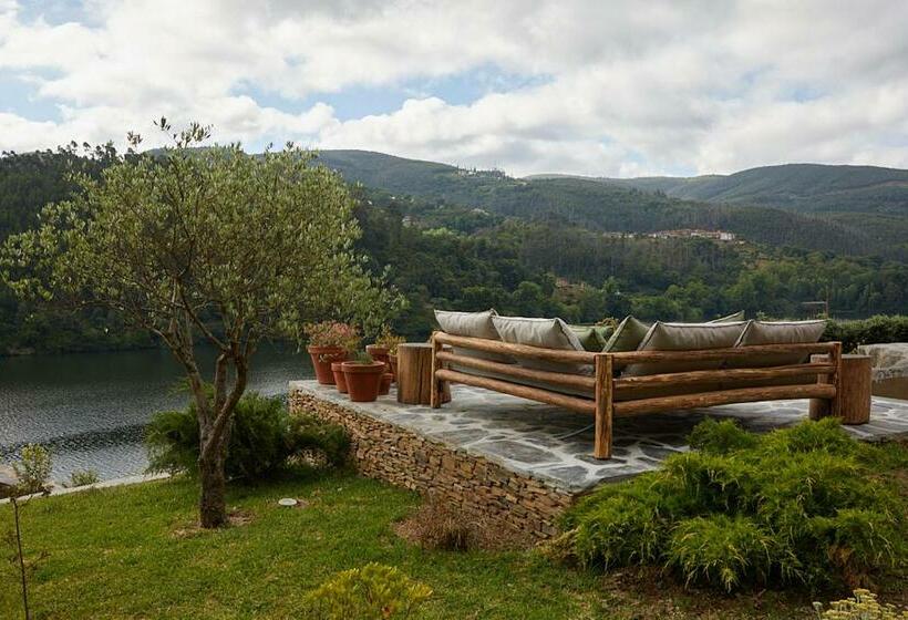 ホテル Dourwin   Riverside Suites   Adults Only