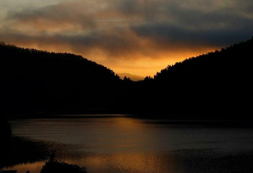 ホテル Dourwin   Riverside Suites   Adults Only