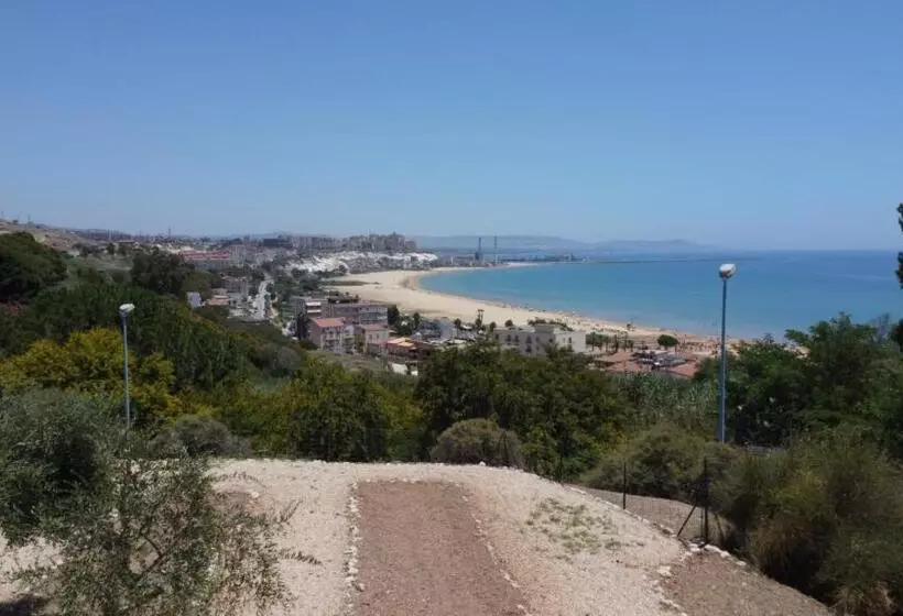 Majatalo Villa Martorana, Camere E Appartamenti Short Let S