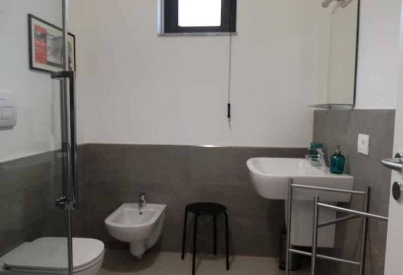 بنسيون Villa Martorana, Camere E Appartamenti Short Let S