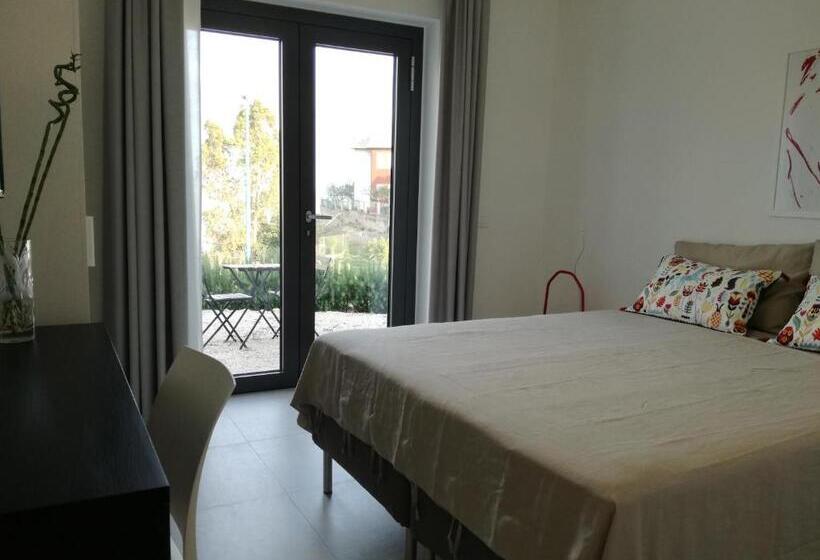 بنسيون Villa Martorana, Camere E Appartamenti Short Let S