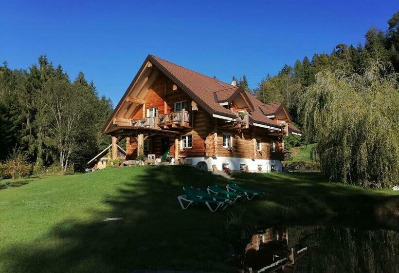 Bed and Breakfast Chalet Le Dorf