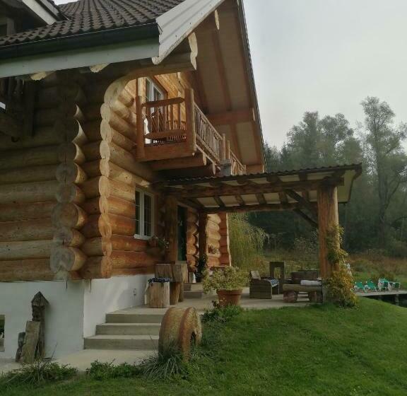 Bed and Breakfast Chalet Le Dorf