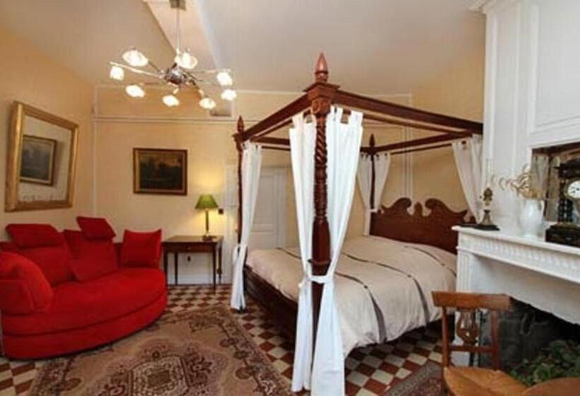 مبيت وإفطار Chateau De Vaugrignon   Beer Spa