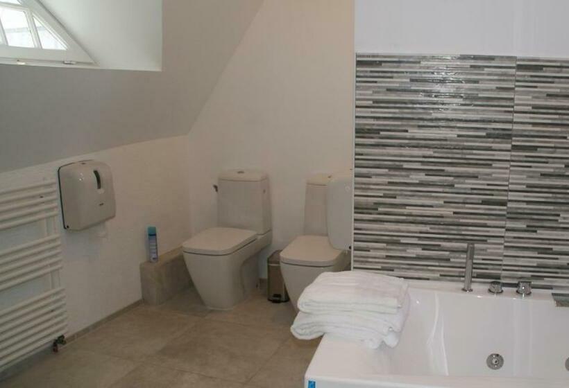 مبيت وإفطار Chateau De Vaugrignon   Beer Spa