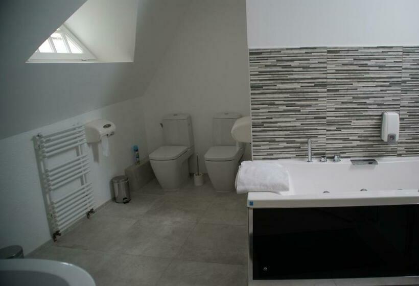 مبيت وإفطار Chateau De Vaugrignon   Beer Spa