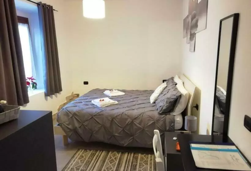 ベッドアンドブレックファースト La Poesia Del Lago