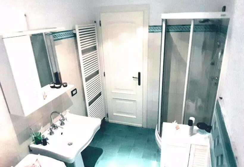 Aamiaismajoitus (B&B) The Italian Riviera