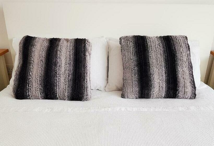 Cityscape Apartment In Birmingham With Self Checkin