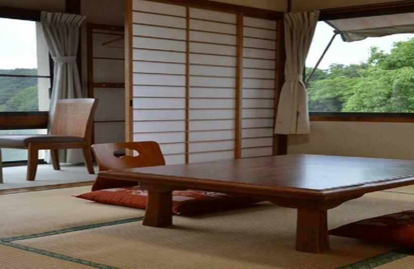 Kami Hotel / Vacation Stay 15951