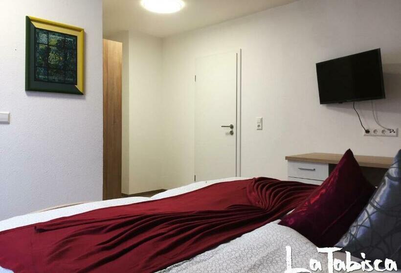 Отель Schurwald