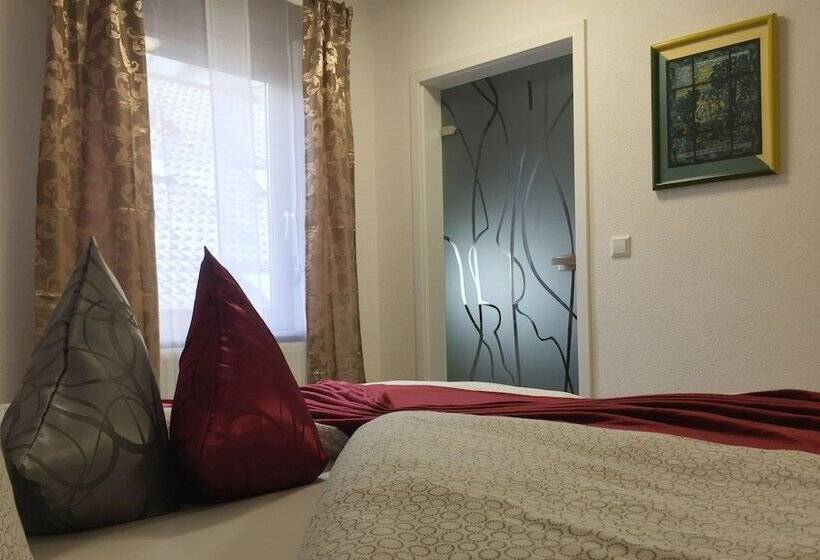 Отель Schurwald