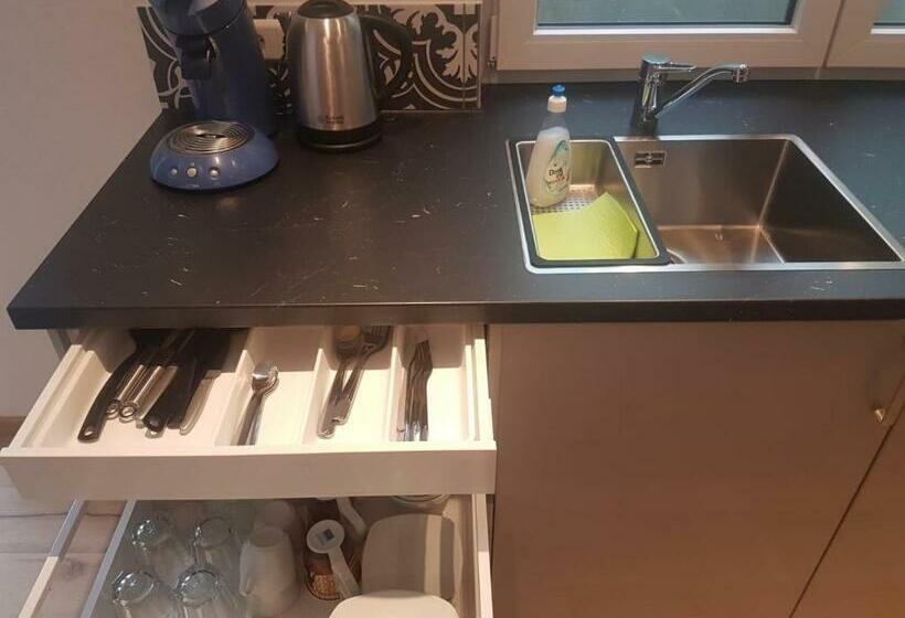 פנסיון Fewo Bei Alex