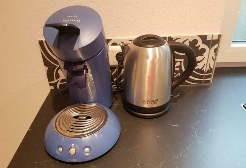 פנסיון Fewo Bei Alex