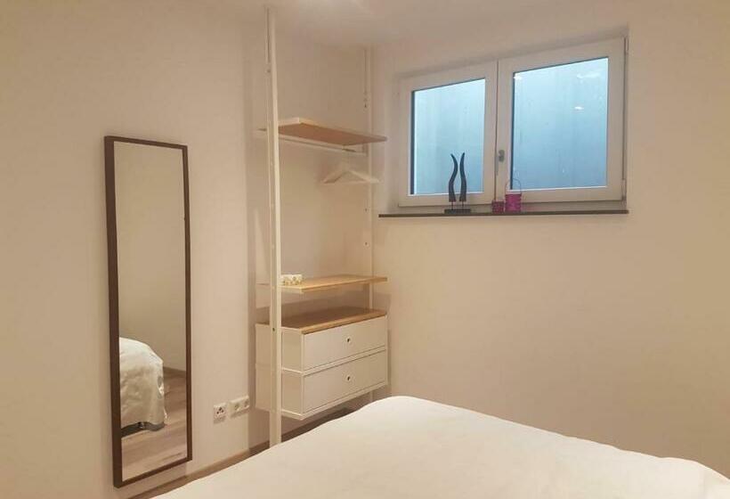 פנסיון Fewo Bei Alex