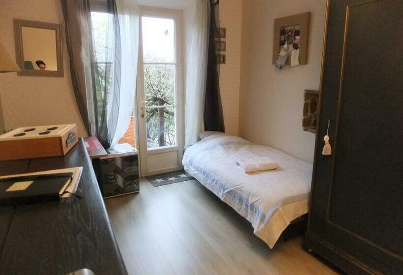 پانسیون La Thibaudiere Glycine