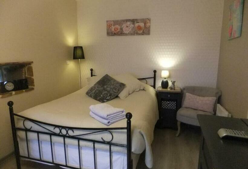 پانسیون La Thibaudiere Glycine