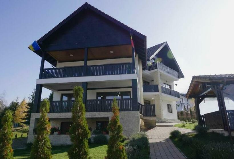 پانسیون Aqualina Colibita Pe Malul Lacului