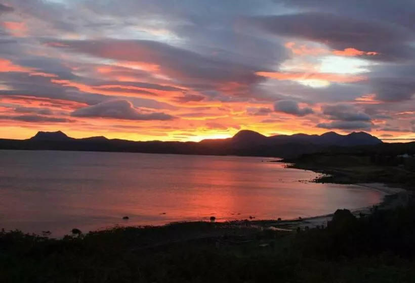 An Cois Na Mara Bed & Breakfast