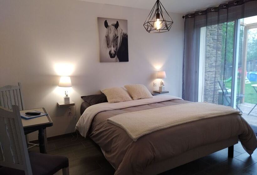 住宿加早餐  La Bergerie Du Mesnil