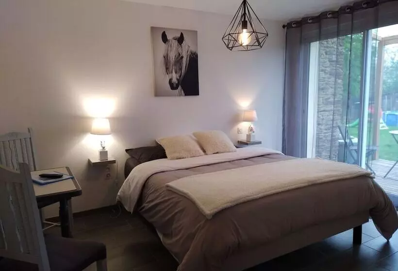 ベッドアンドブレックファースト La Bergerie Du Mesnil