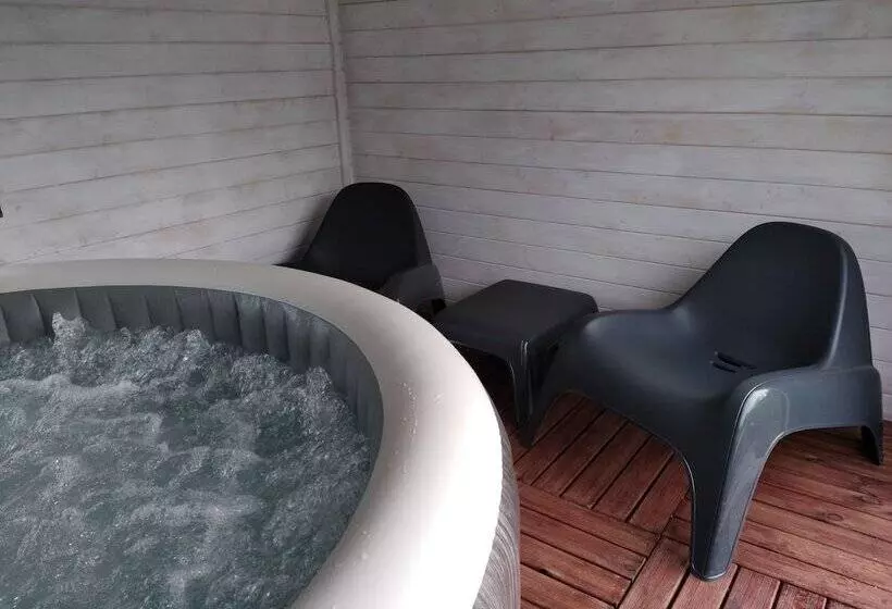 ベッドアンドブレックファースト La Bergerie Du Mesnil